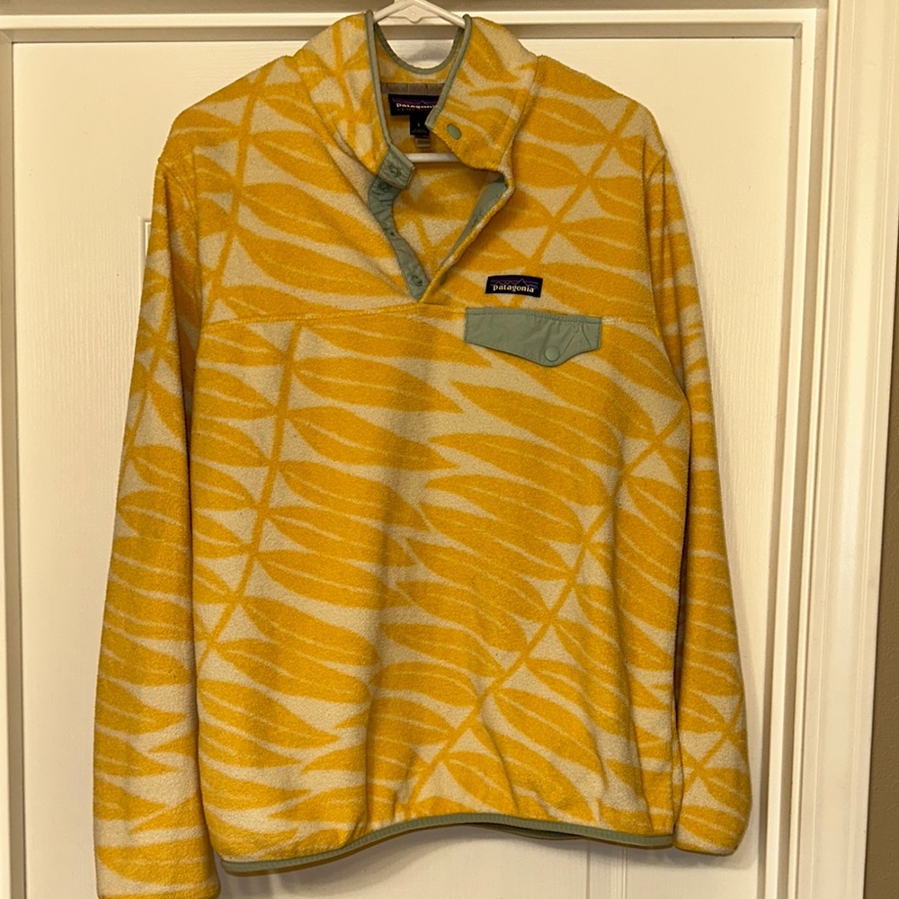 Patagonia Yellow Leaf Print Pullover